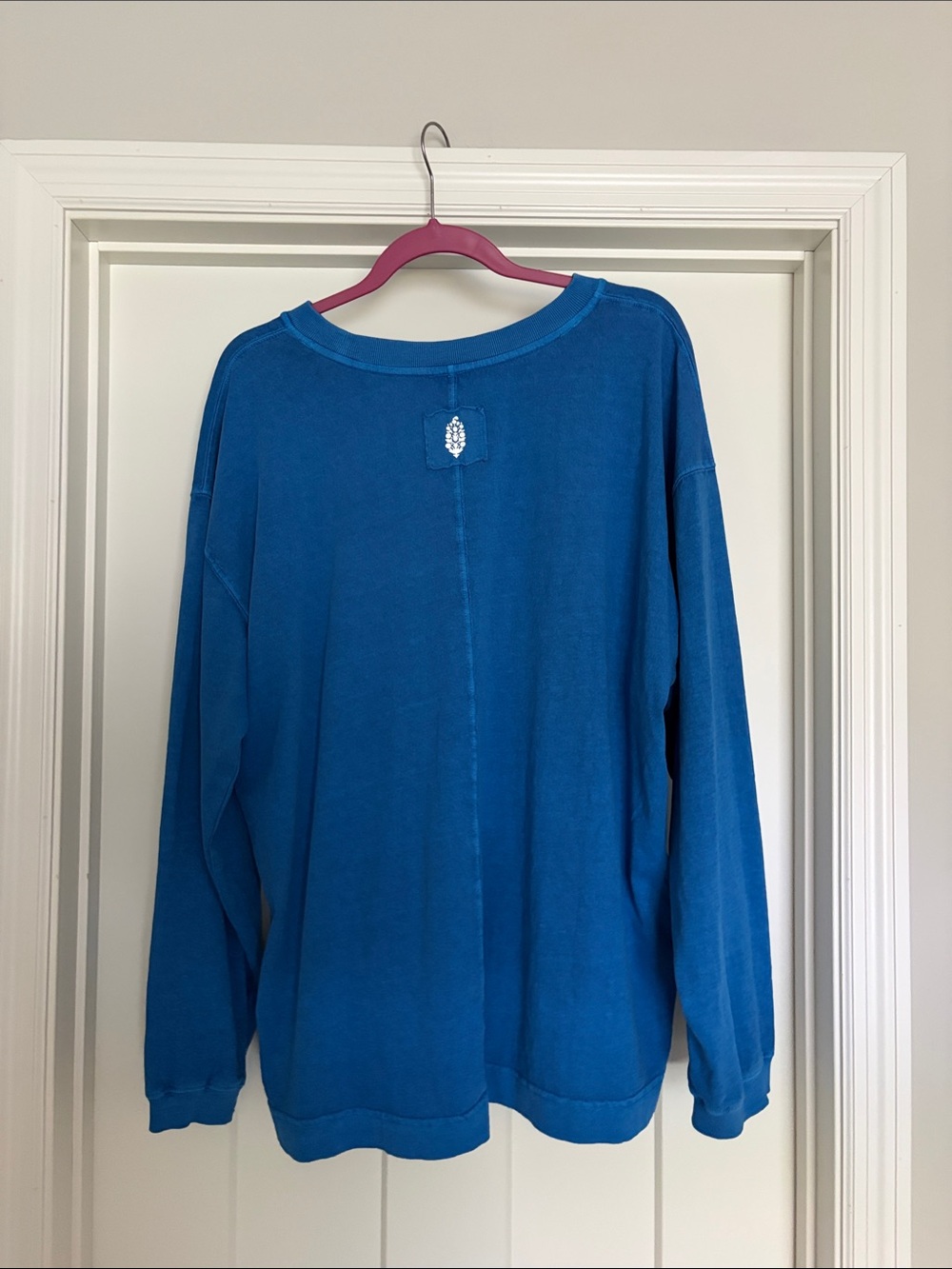 Free people hustle layer tee light cobalt large 100% cotton - Picture 3 of 8
